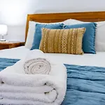 Perola By Your Key Apartment
